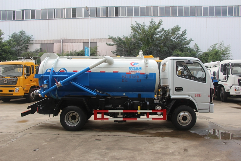 程力清洗吸污车_东风多利卡5立方吸污车 程力清洗吸污车_东风多利卡5立方吸污车