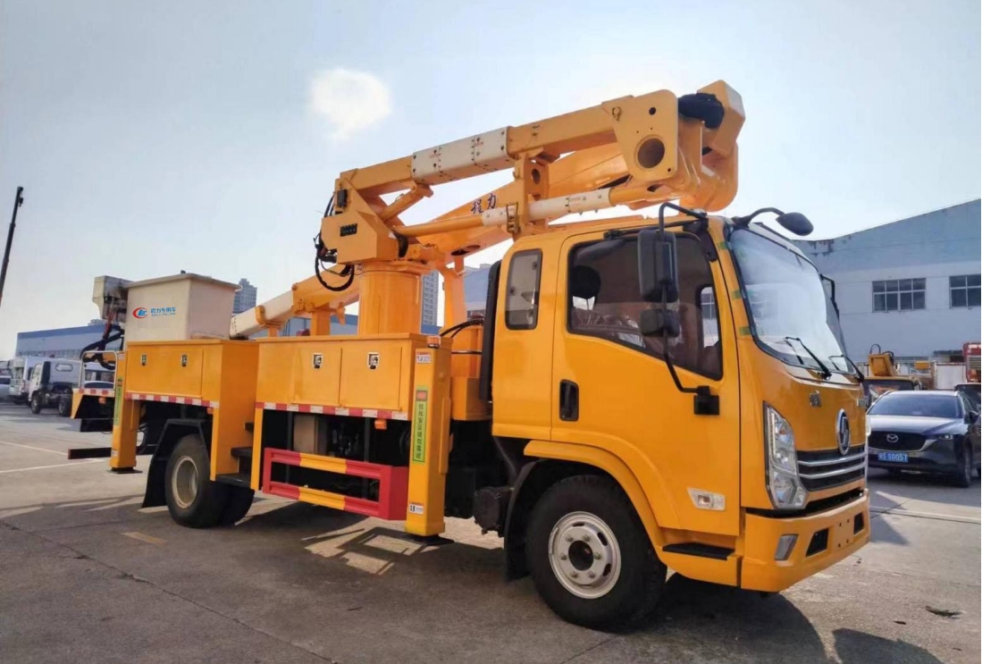 程力高空作业车_陕汽绝缘高空作业车