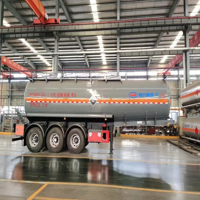 程力牌腐油性物品26立方罐式运输半挂车