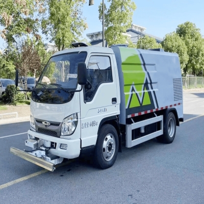 程力路面养护车_福田5立方路面养护车