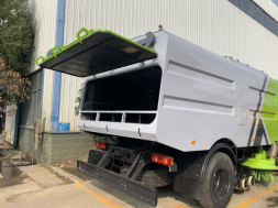 CLW5180TXCD6型吸尘车2346