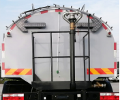 18t纯电动东风清洗车1843