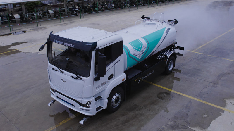 程力智能洒水车