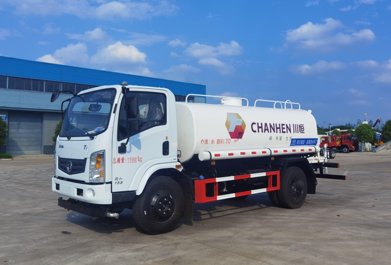 程力应急救援洒水车助力土耳其地震灾区，彰显企业社会责任