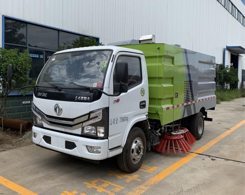 对比传统人工清扫，程力机械化作业效率提升 80%