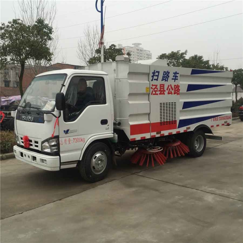 程力专用汽车打造新一代环保扫路车