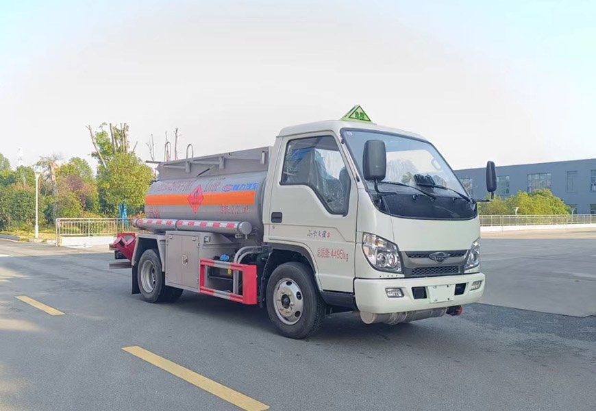 程力加油车福田小卡蓝牌2.5立方加油车