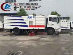 买道路清扫车为什么要买东风天锦道路清扫车的