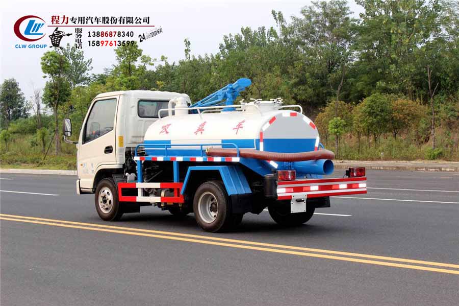 凯马吸粪车_小型吸粪车_程力吸粪车