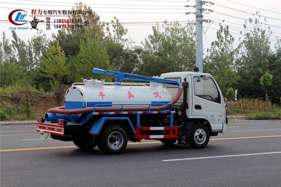 凯马吸粪车_小型吸粪车_程力吸粪车