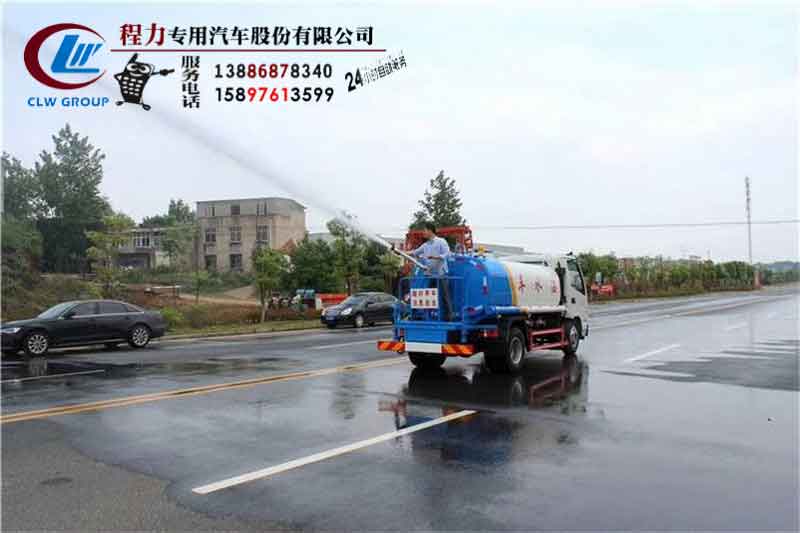 凯马5吨洒水车