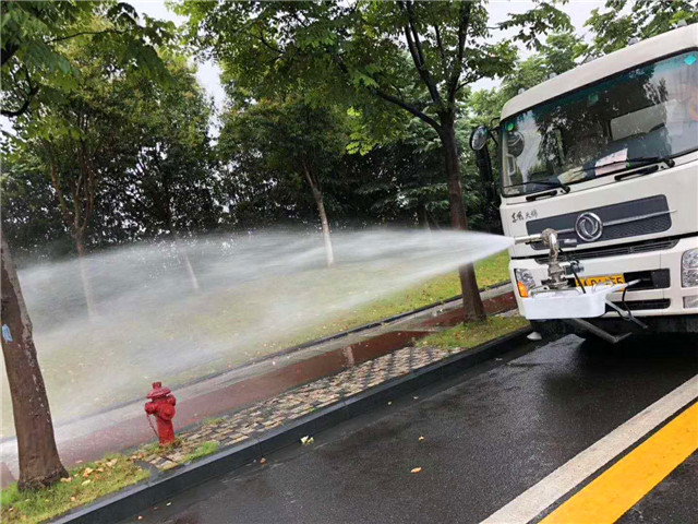 洒水车全自动电子洒水炮